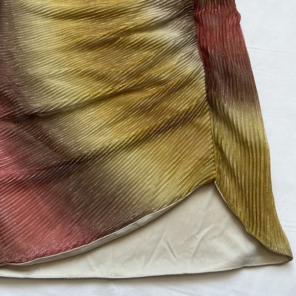 ⭐️nwt Available Faux Wrap Dress⭐️ - Picture 4 of 7